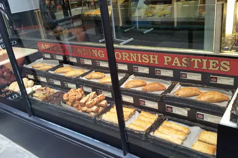 Molly's Ice Cream & Donuts photo 4